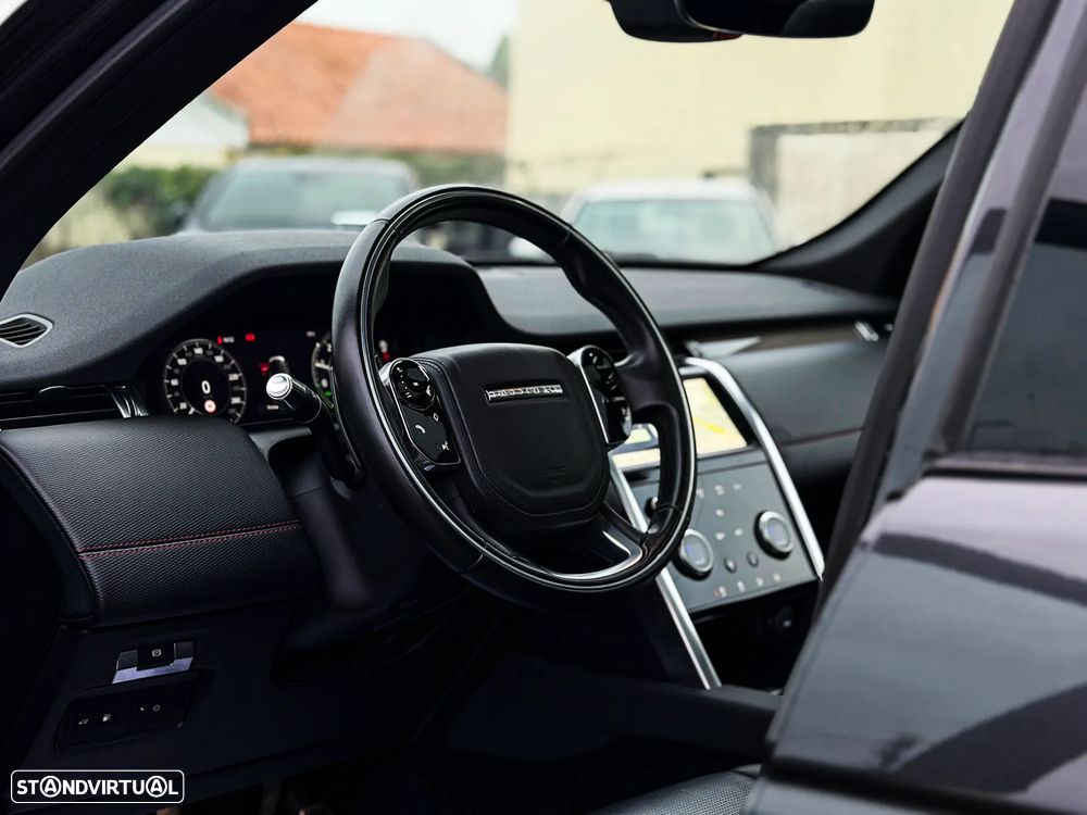 Land Rover Discovery Sport 1.5 I3 P300e AWD R-Dynamic SE - 6