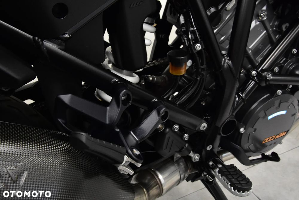 KTM Super Adventure - 19