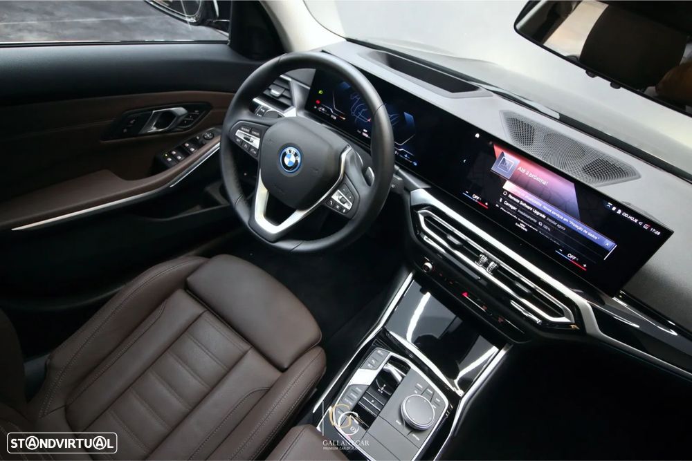 BMW 330 e Touring xDrive Aut. - 29