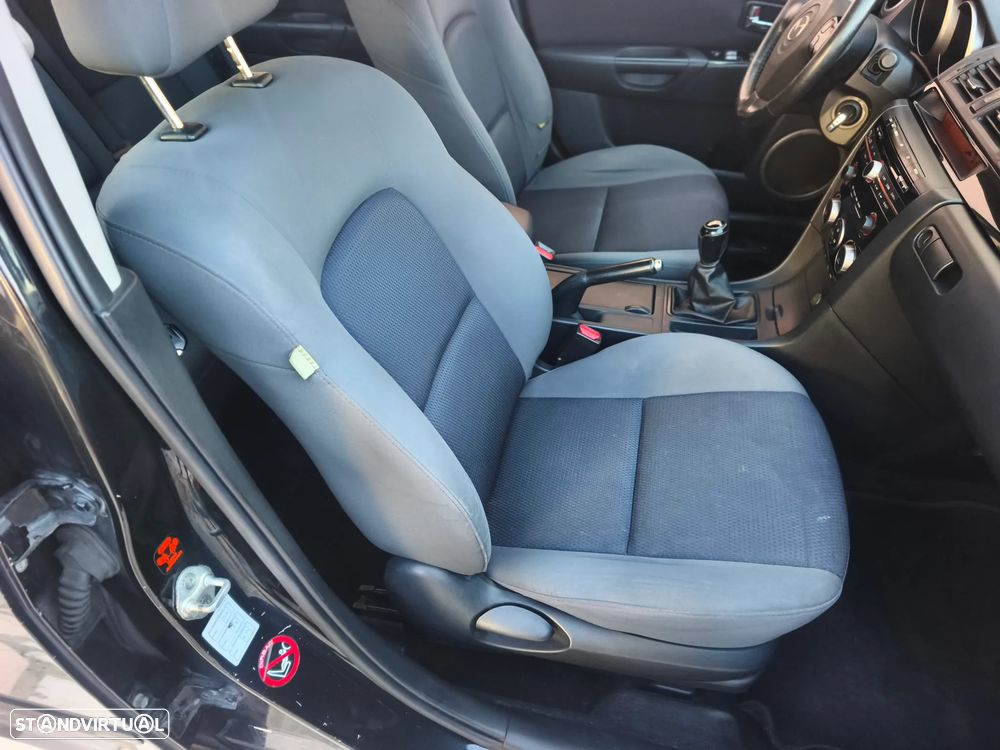 Mazda 3 Hatchback MZ-CD 1.6 Exclusive - 22