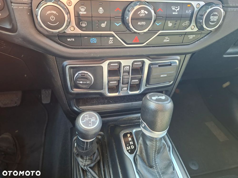 Jeep Wrangler 2.0 4xe Plug-In Hybrid Hardtop Sahara - 11