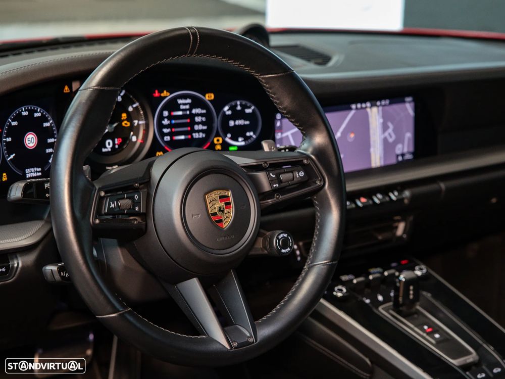 Porsche 911 (992) Carrera 4S PDK - 19