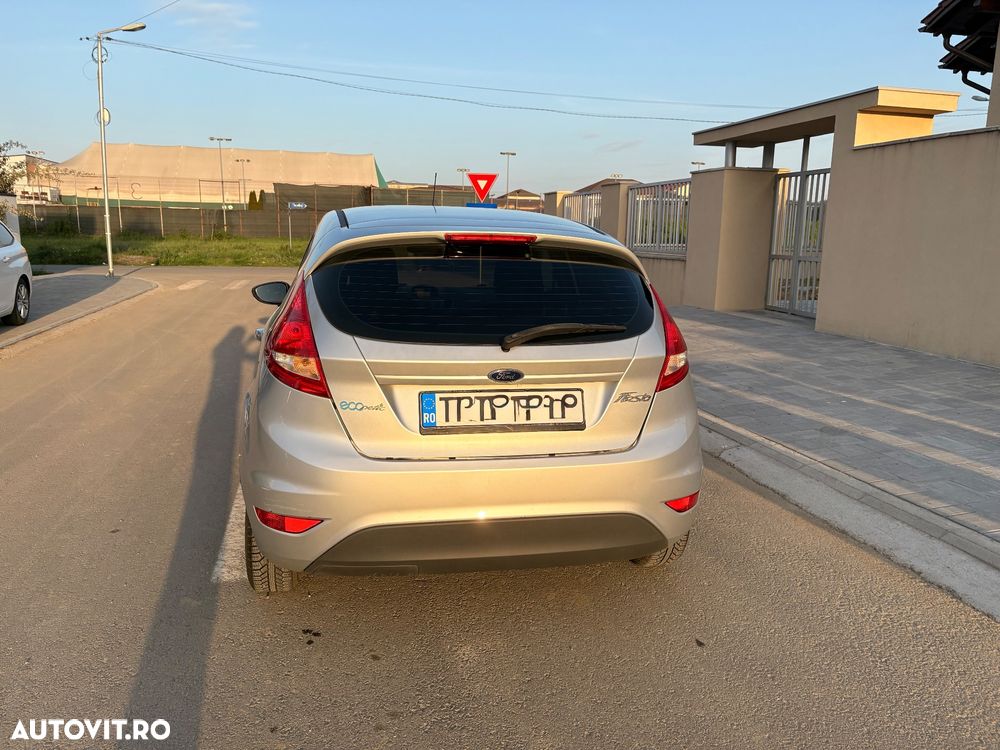 Ford Fiesta 1.6 TDCI Trend - 11