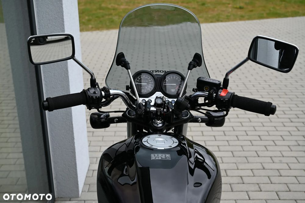 Honda CB - 7
