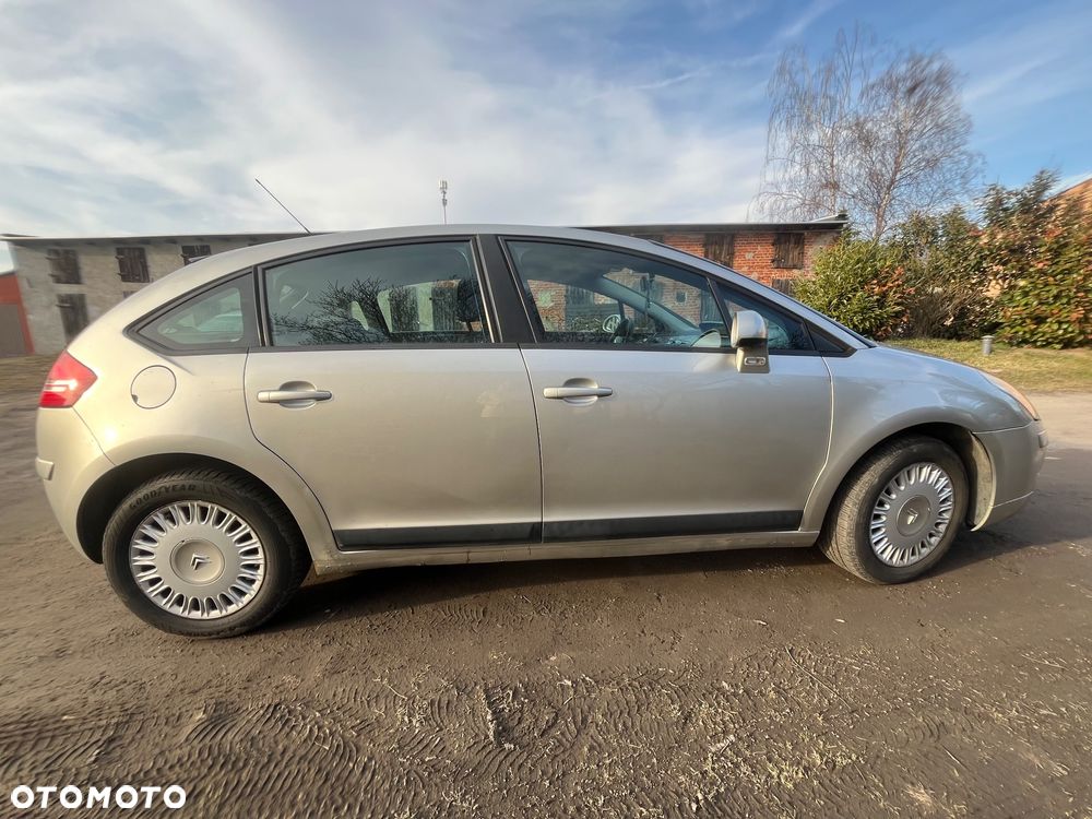 Citroën C4 1.6 HDi X - 4
