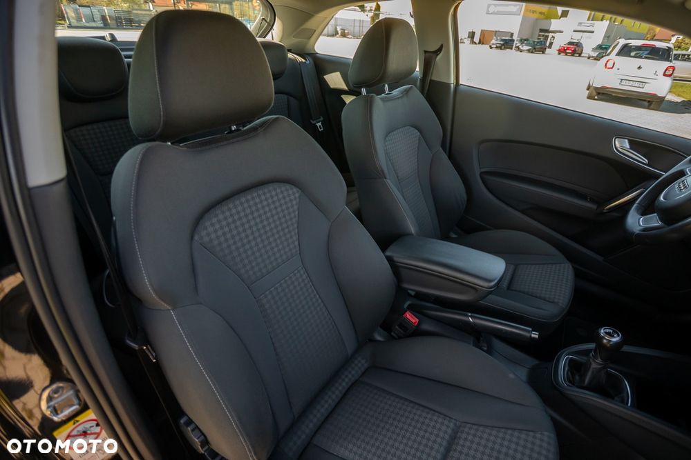 Audi A1 3-drzwiowe 1.6 TDI Attraction - 23