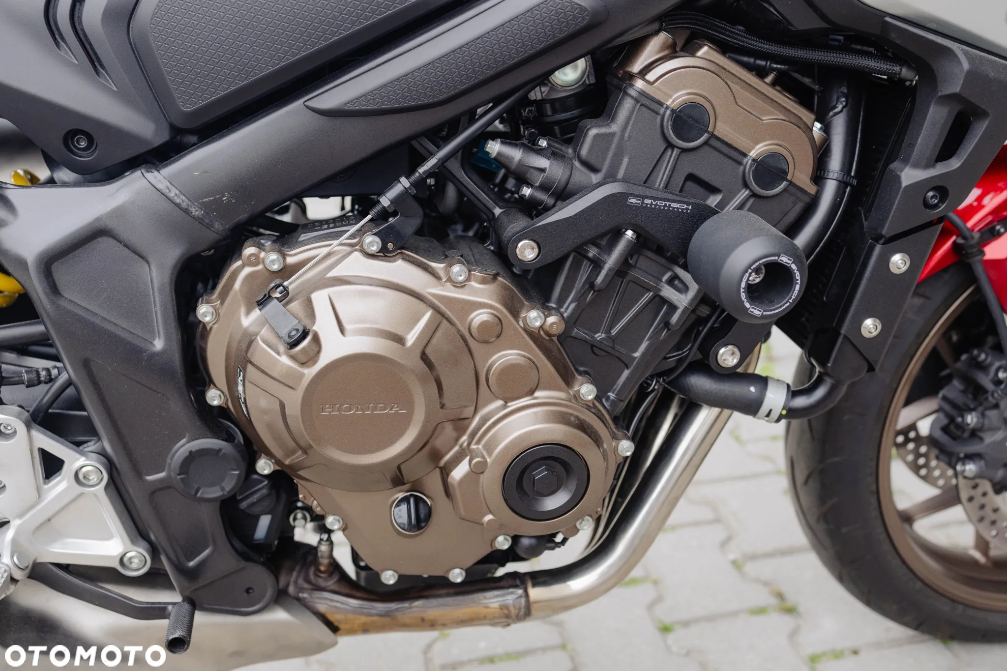 Honda CB - 8