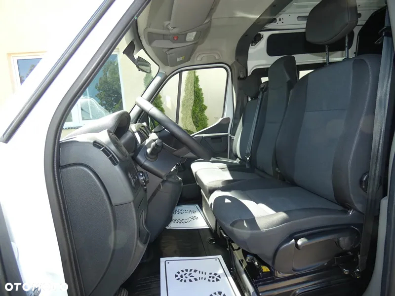 Renault Master 4X4, BRYGADÓWKA 6 OSÓB, L3H2 KLIMA - 11