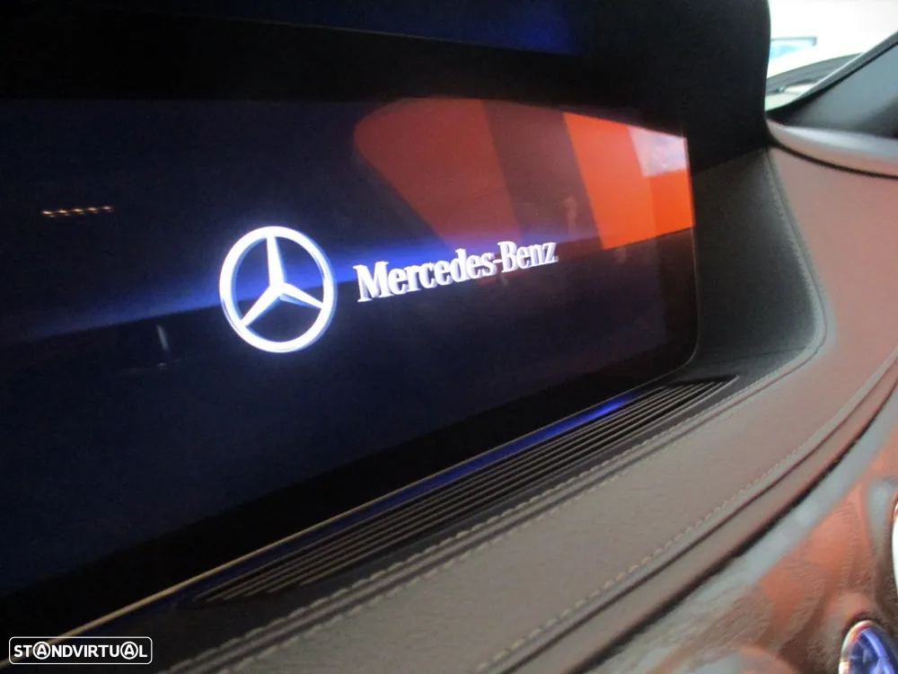 Mercedes-Benz S 400 d Longo - 23