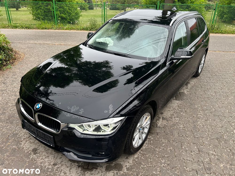 BMW Seria 3 318d Business Edition - 2