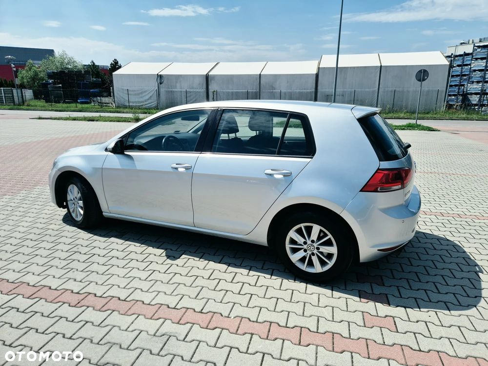 Volkswagen Golf 1.2 TSI BMT Trendline - 8