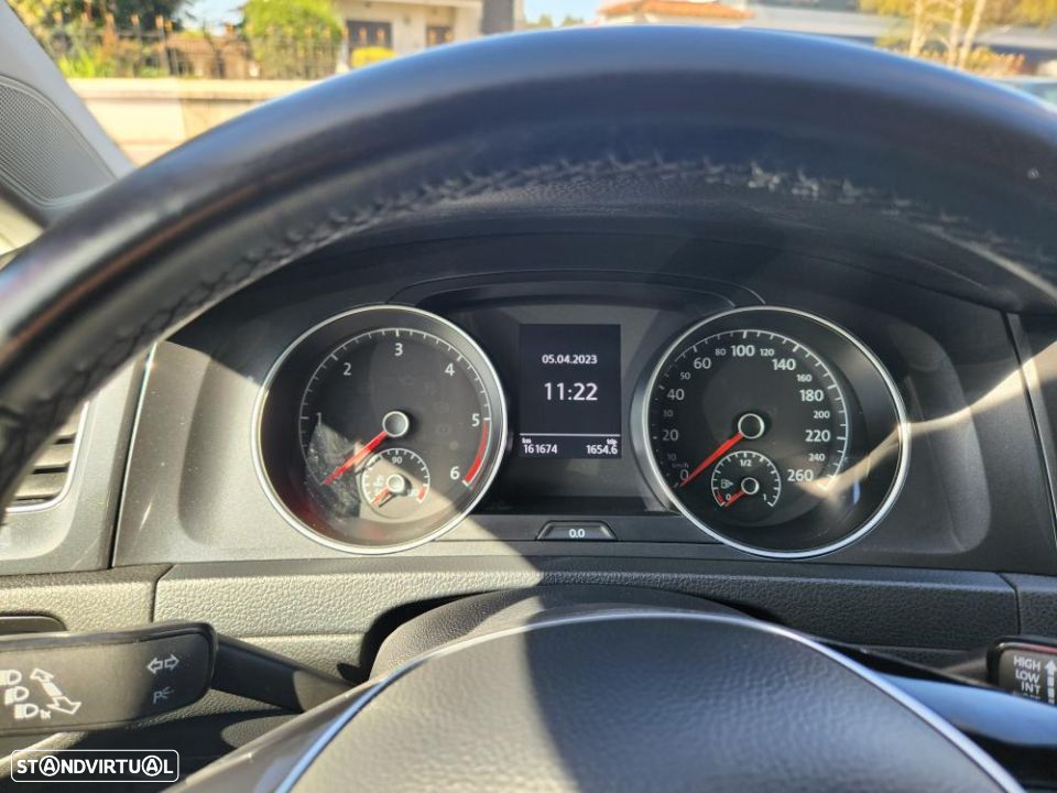 VW Golf Variant 1.6 TDi Highline - 26