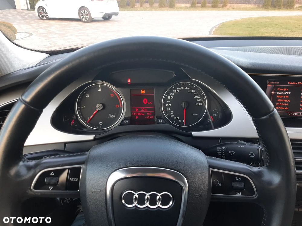 Audi A4 Limousine - 6