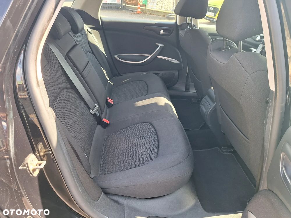 Citroën C5 HDi 140 FAP Business Class - 16