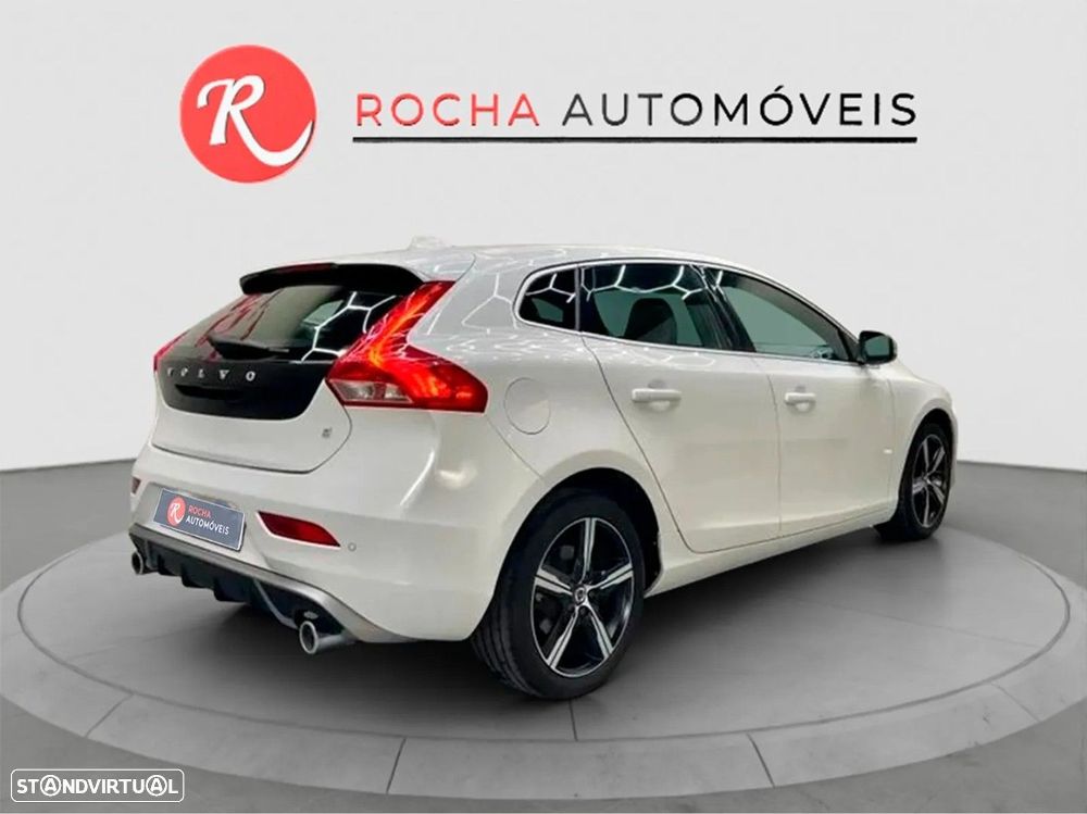 Volvo V40 2.0 D2 Kinetic - 4