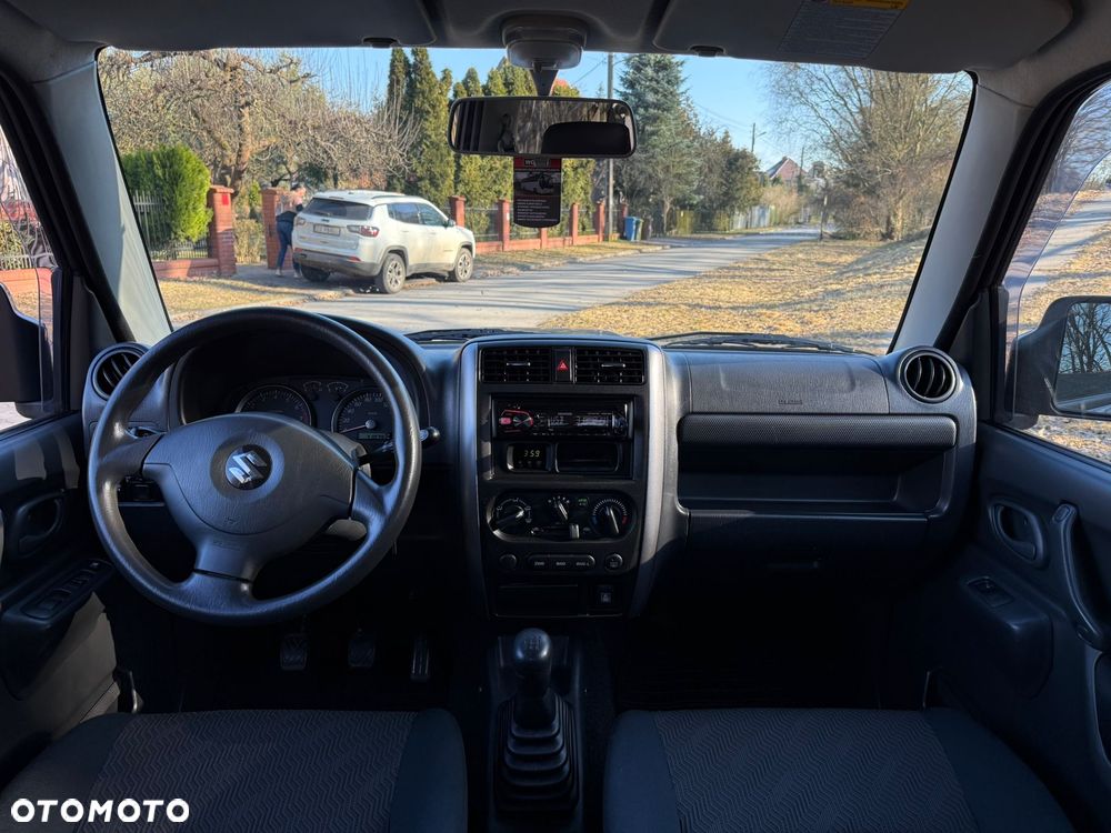 Suzuki Jimny - 25