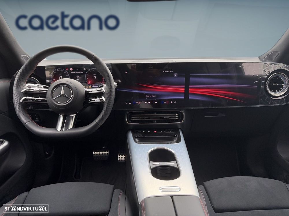 Mercedes-Benz GLB 220 — fotografia 12