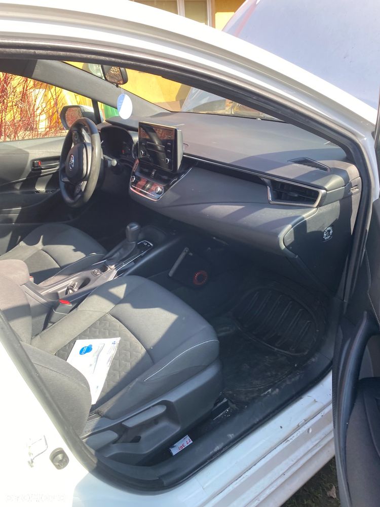 Toyota Corolla 1.8 Hybrid Club - 7