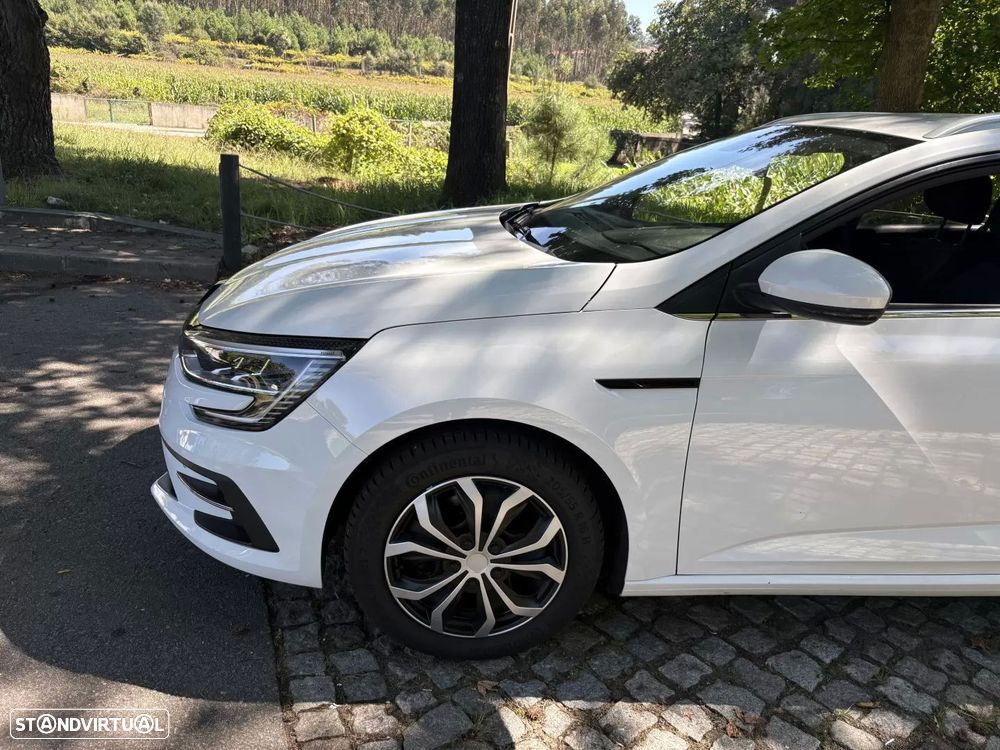 Renault Mégane - 10
