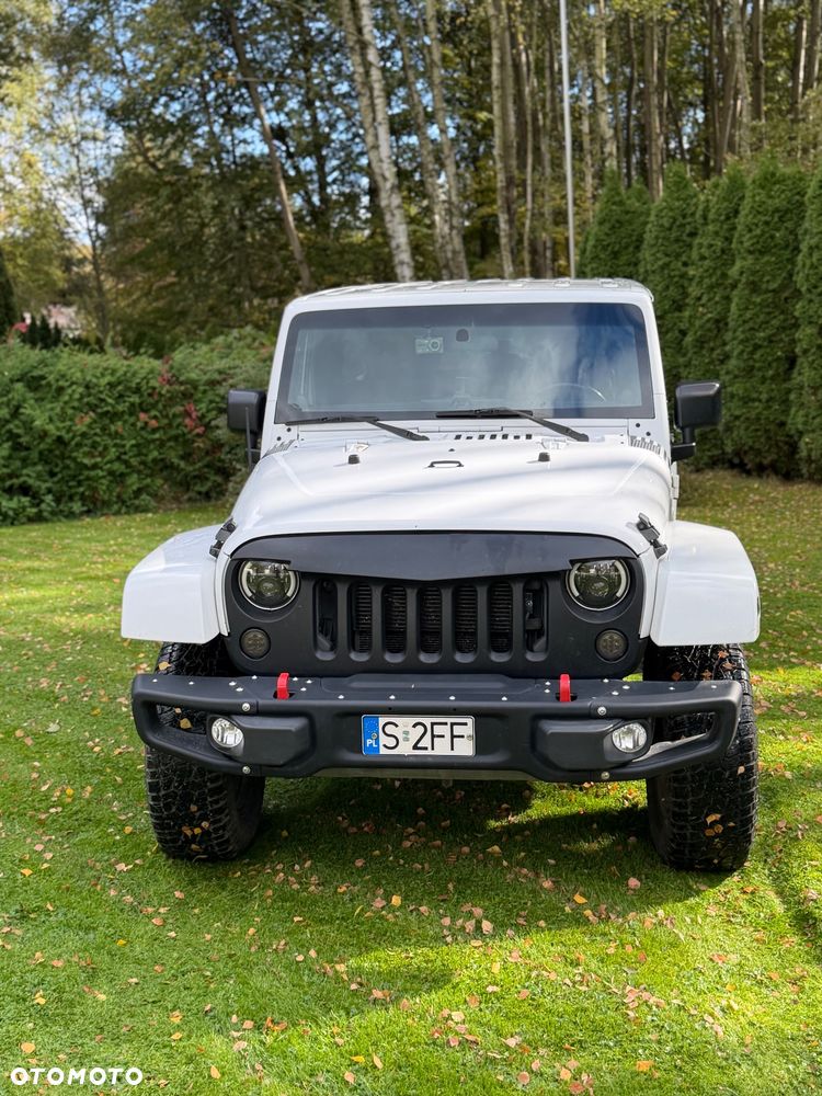 Jeep Wrangler 3.6 Unlim Sahara - 2
