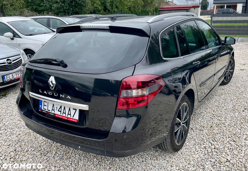 Renault Laguna dCi 110 FAP Limited - 19
