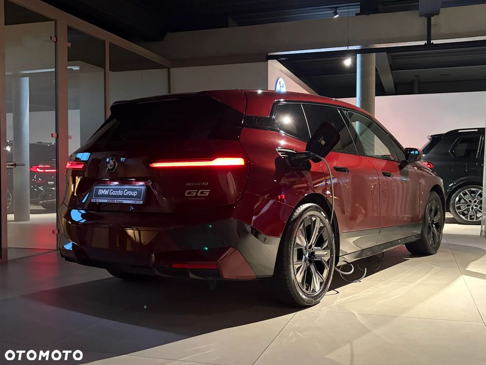 BMW iX xDrive40 76.6kWh - 6
