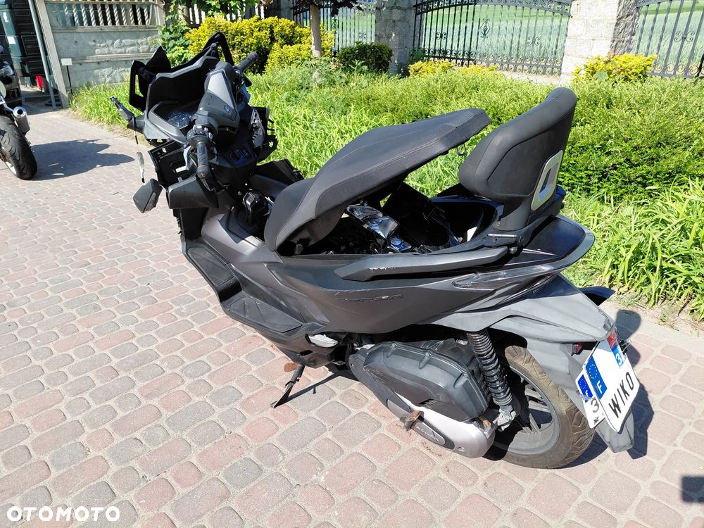 Honda NSS - 4