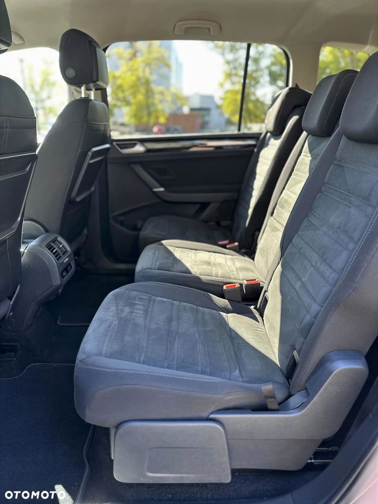 Volkswagen Touran 1.8 TSI BMT Highline DSG - 12