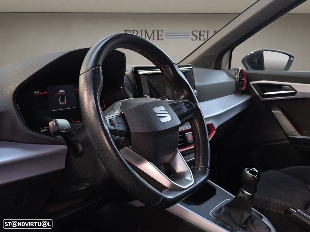 SEAT Arona 1.0 TSI FR - 11