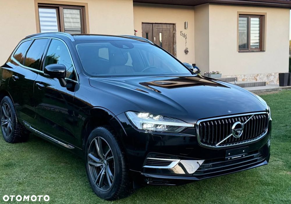 Volvo XC 60 T6 Plug-In Hybrid AWD Ultra Black Edition - 12