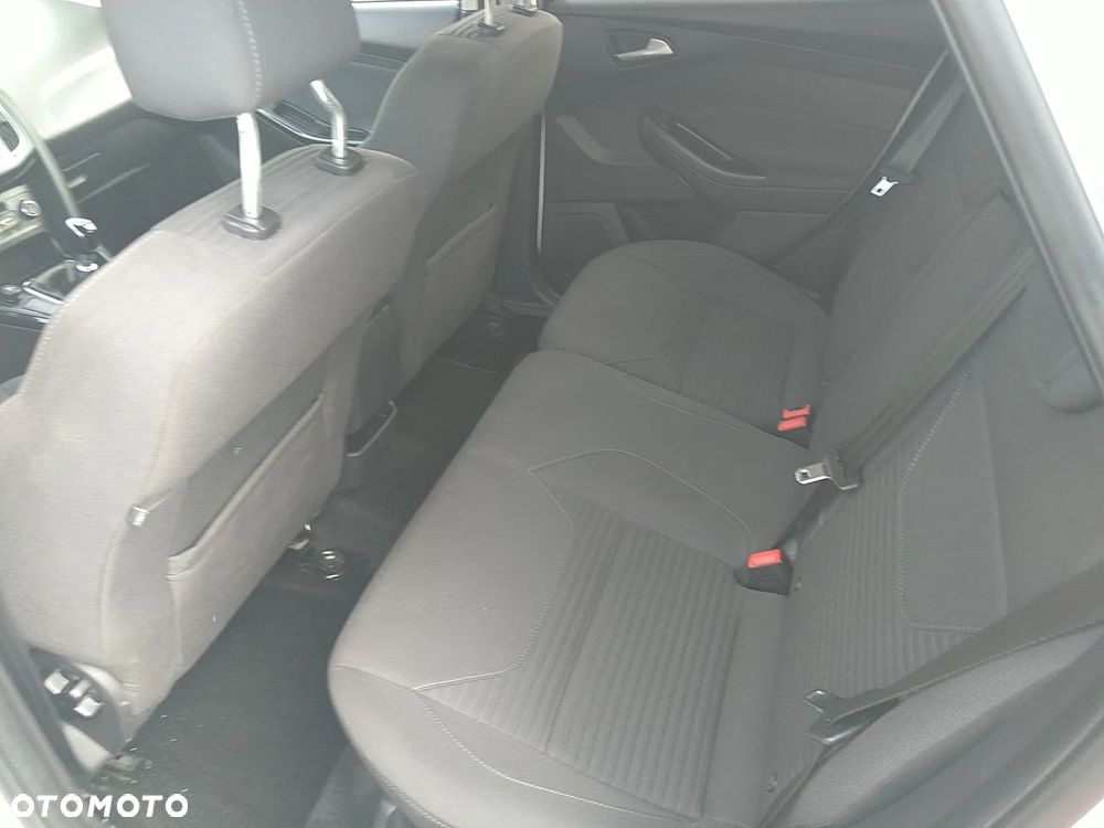 Ford Focus 1.0 EcoBoost Titanium - 19