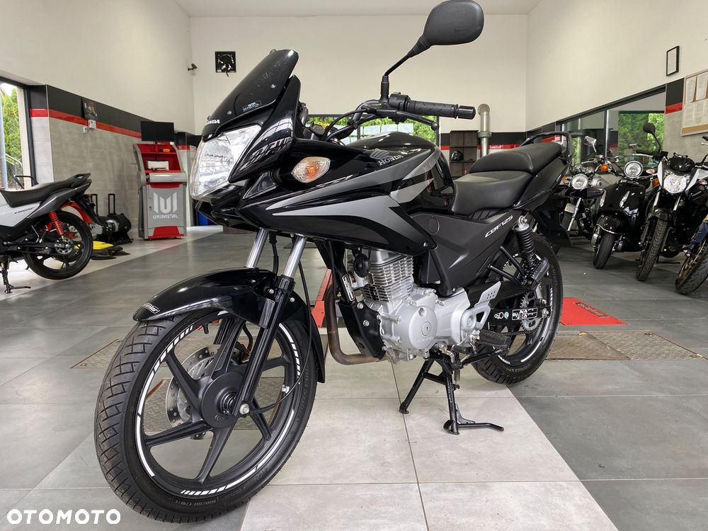 Honda CBF - 3