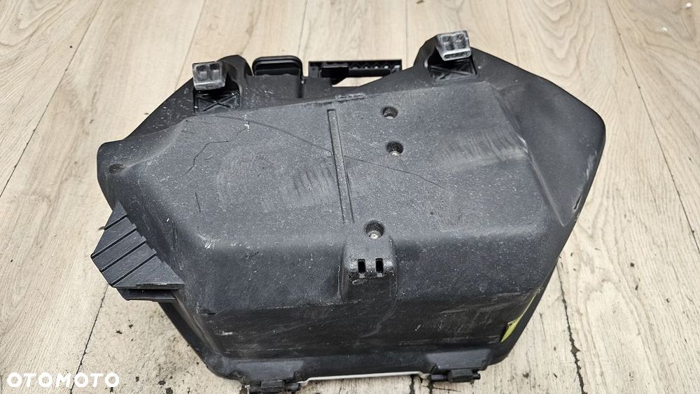 Kufer prawy Yamaha FJR 1300 / Tracer 900 / TDM 900 - 10