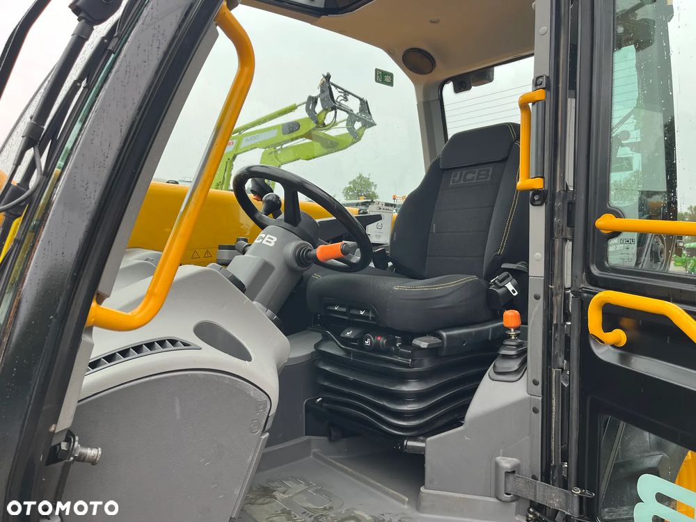 JCB 532-60 AGRI - 18