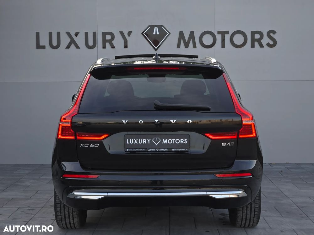 Volvo XC 60 B4 D AWD Geartronic Inscription - 34