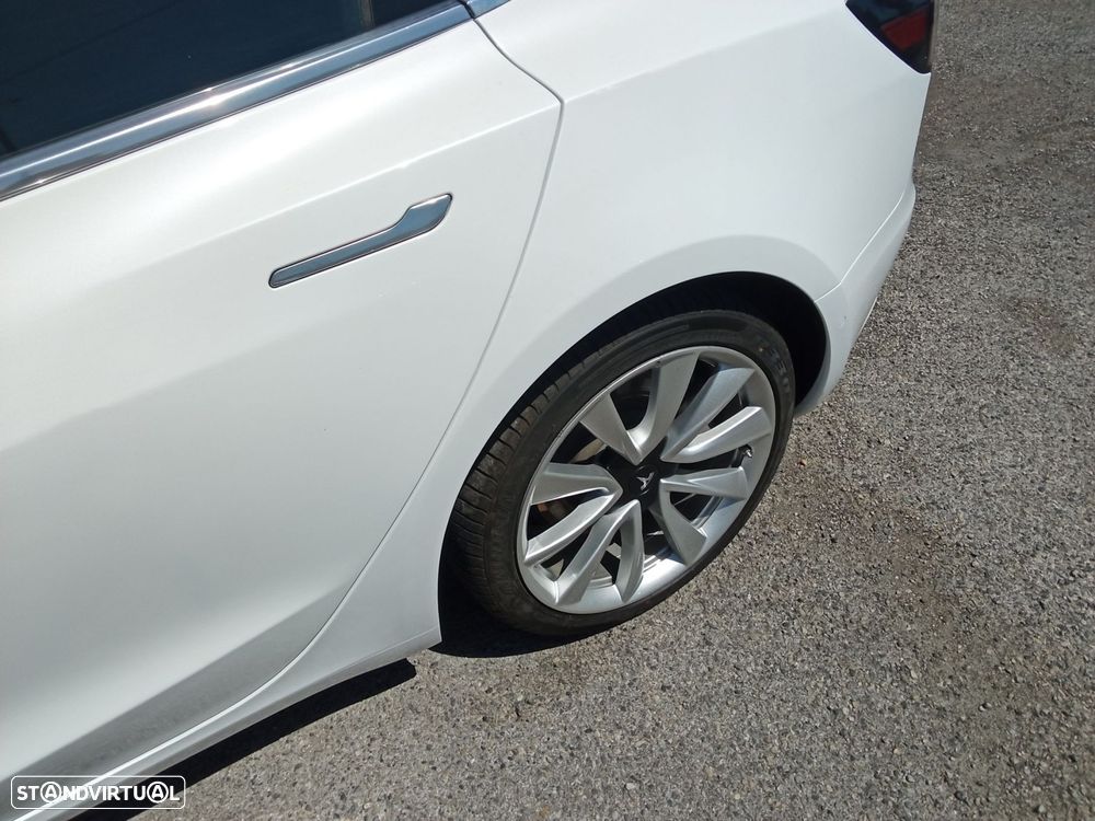 Tesla Model 3 Long Range Tração Integral Premium - 6