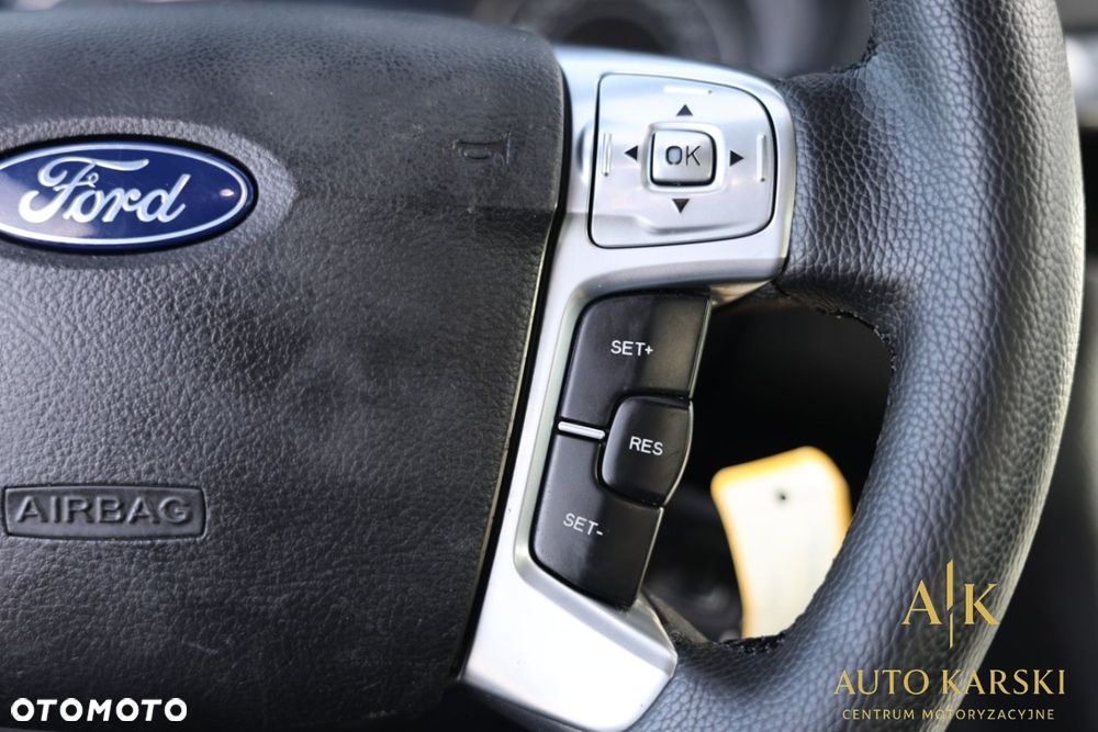 Ford S-Max - 23