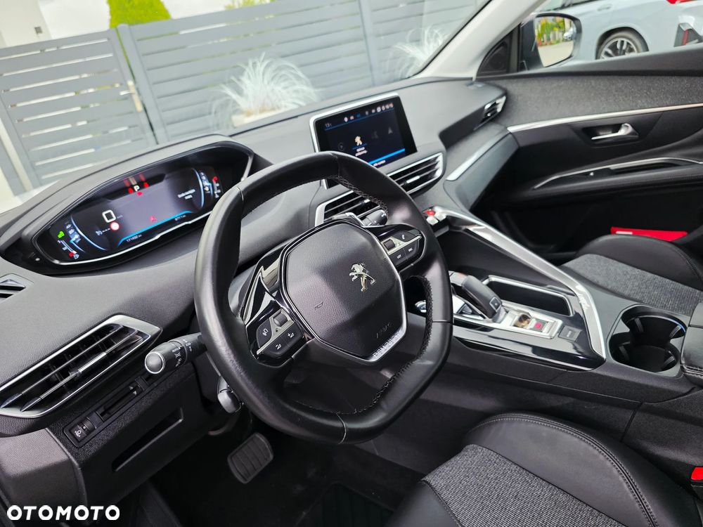 Peugeot 3008 PureTech 130 Stop & Start EAT6 Allure - 26