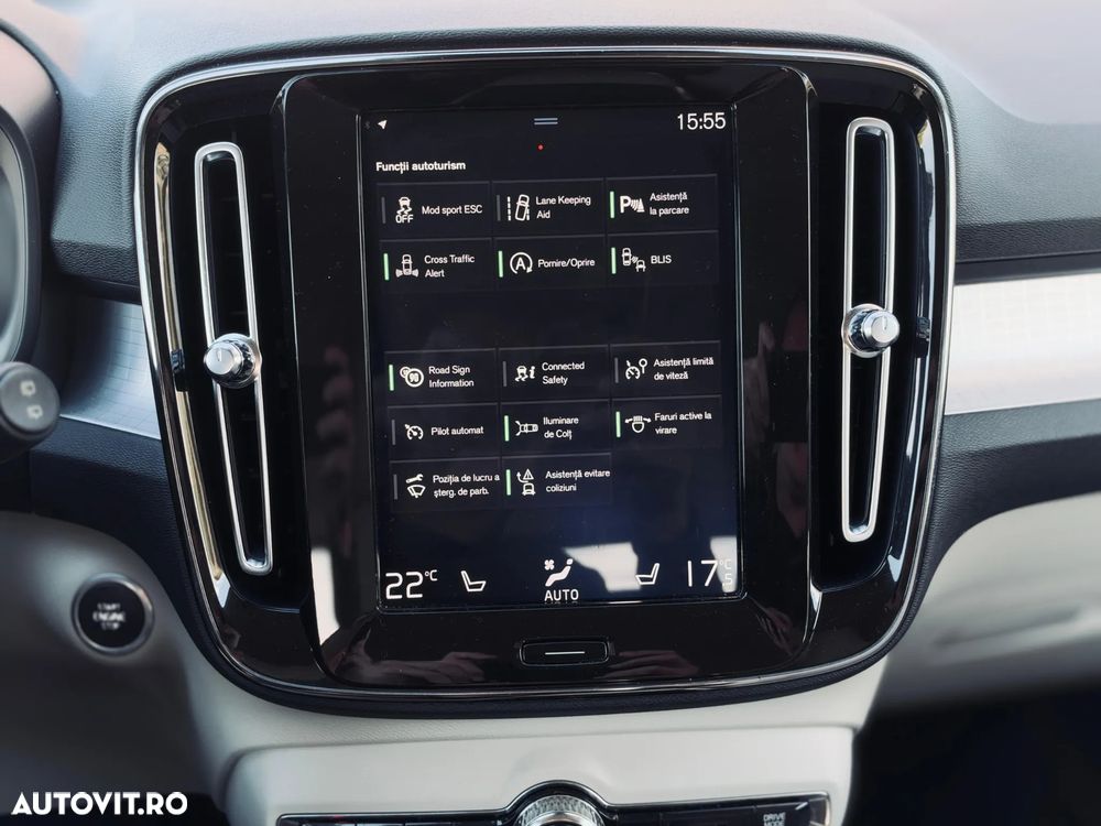 Volvo XC 40 D3 Geartronic Momentum Pro - 38
