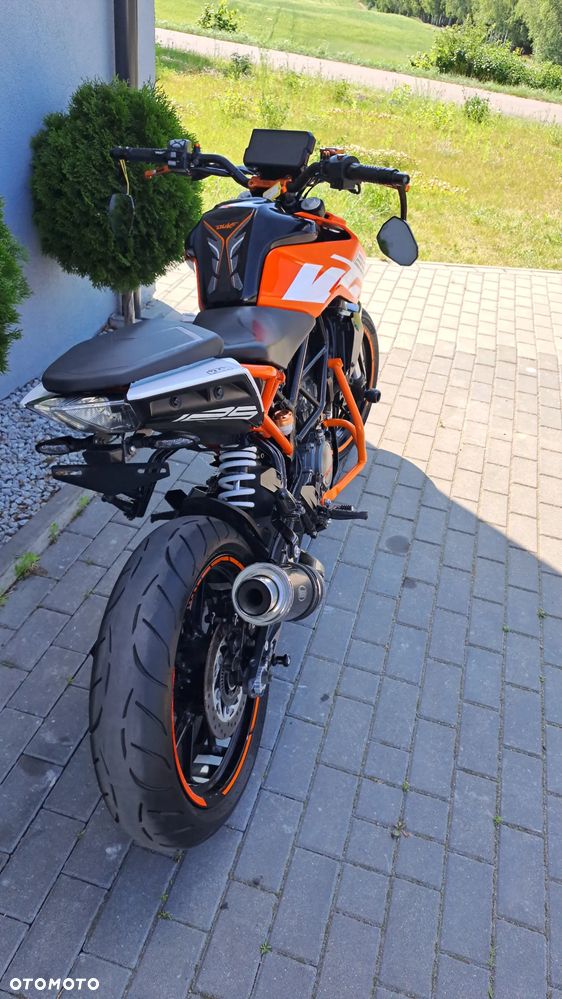 KTM Duke - 25