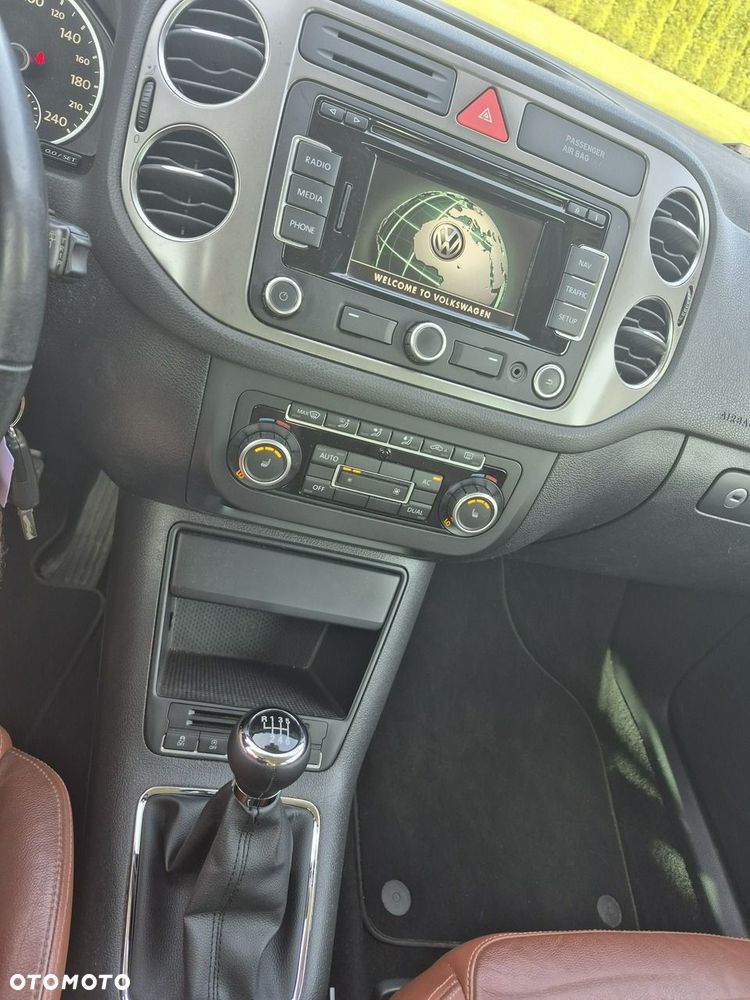 Volkswagen Tiguan - 13