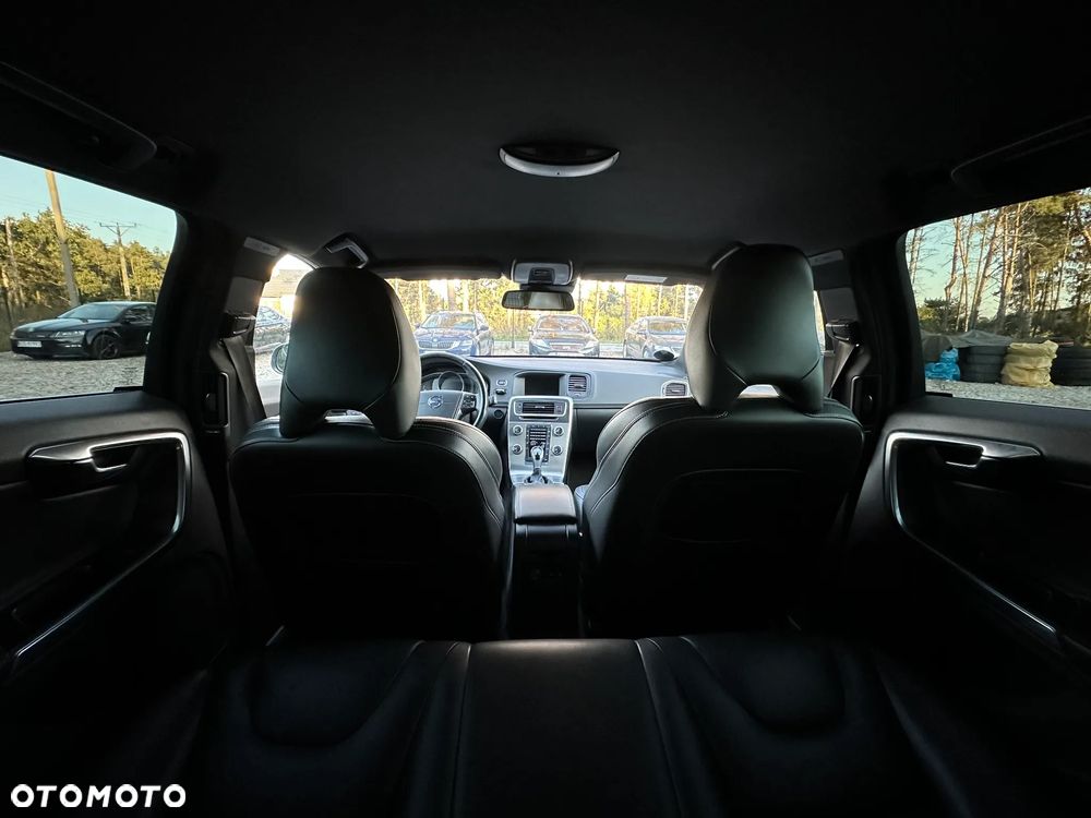 Volvo V60 - 24