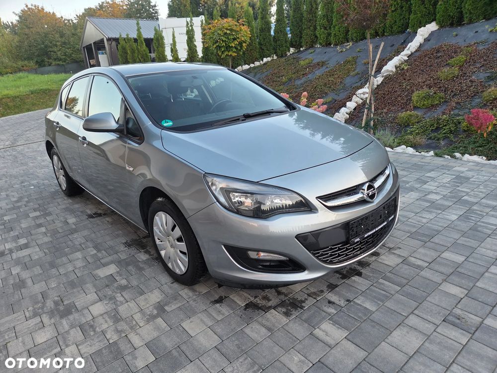 Opel Astra 2015 photo 5