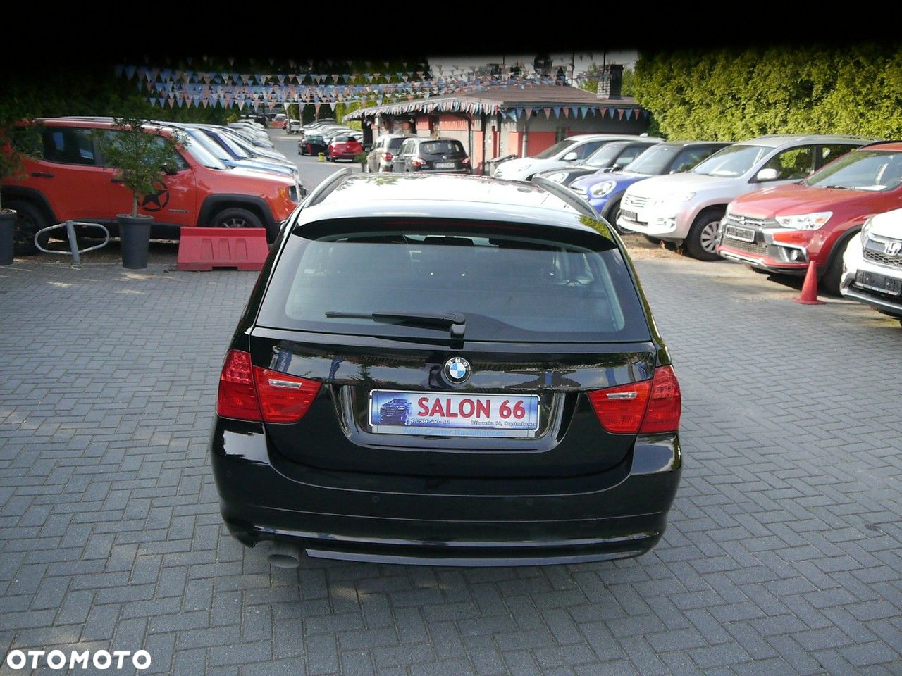 BMW Seria 3 318d - 11