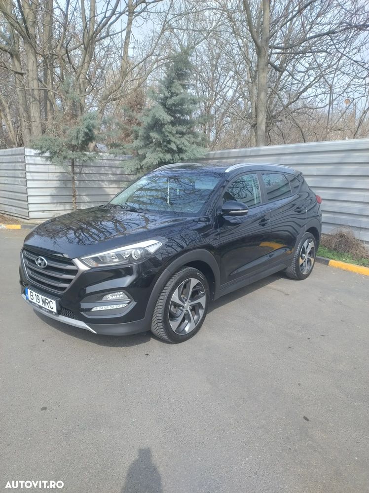 Hyundai Tucson 2.0 CRDI 4WD 6AT Style - 9