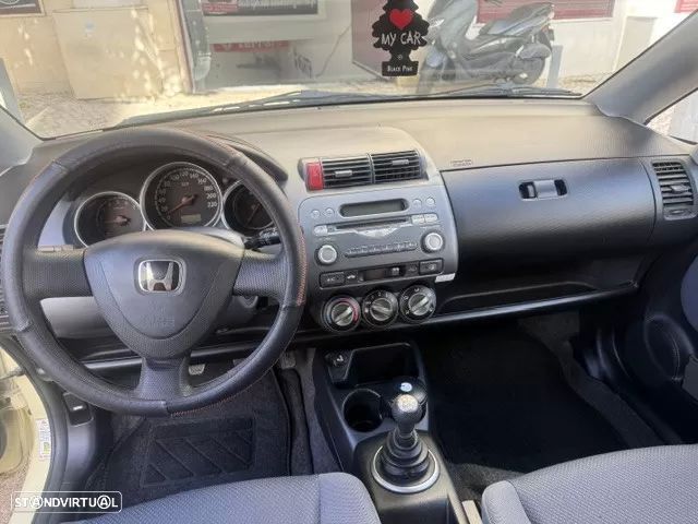 Honda Jazz 1.2 Cool Plus — fotografia 17