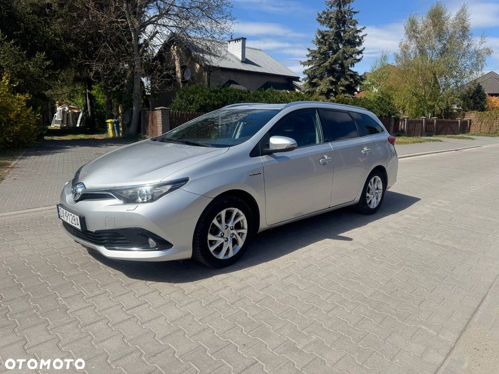 Toyota Auris - 4