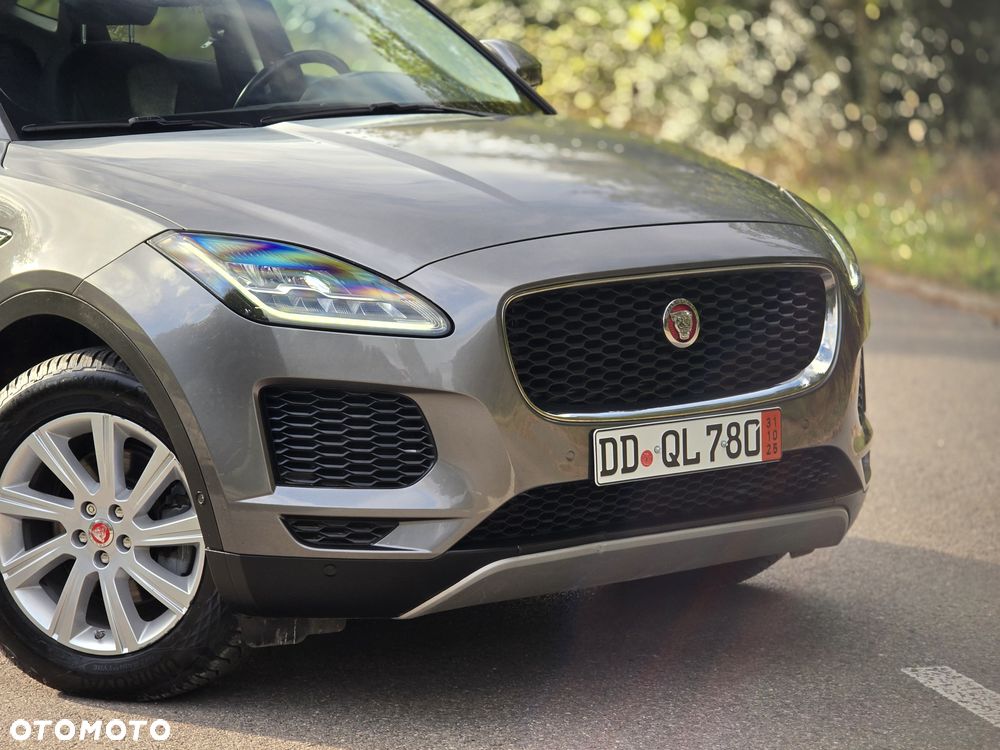 Jaguar E-Pace 2.0 i4D AWD HSE - 35