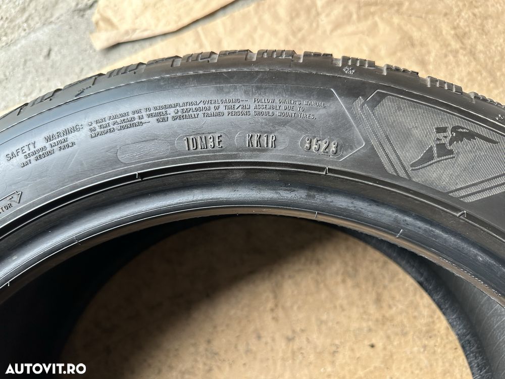 255/45 R19 Goodyear Ultra Grip Performance 3 Dot 3523 - 7