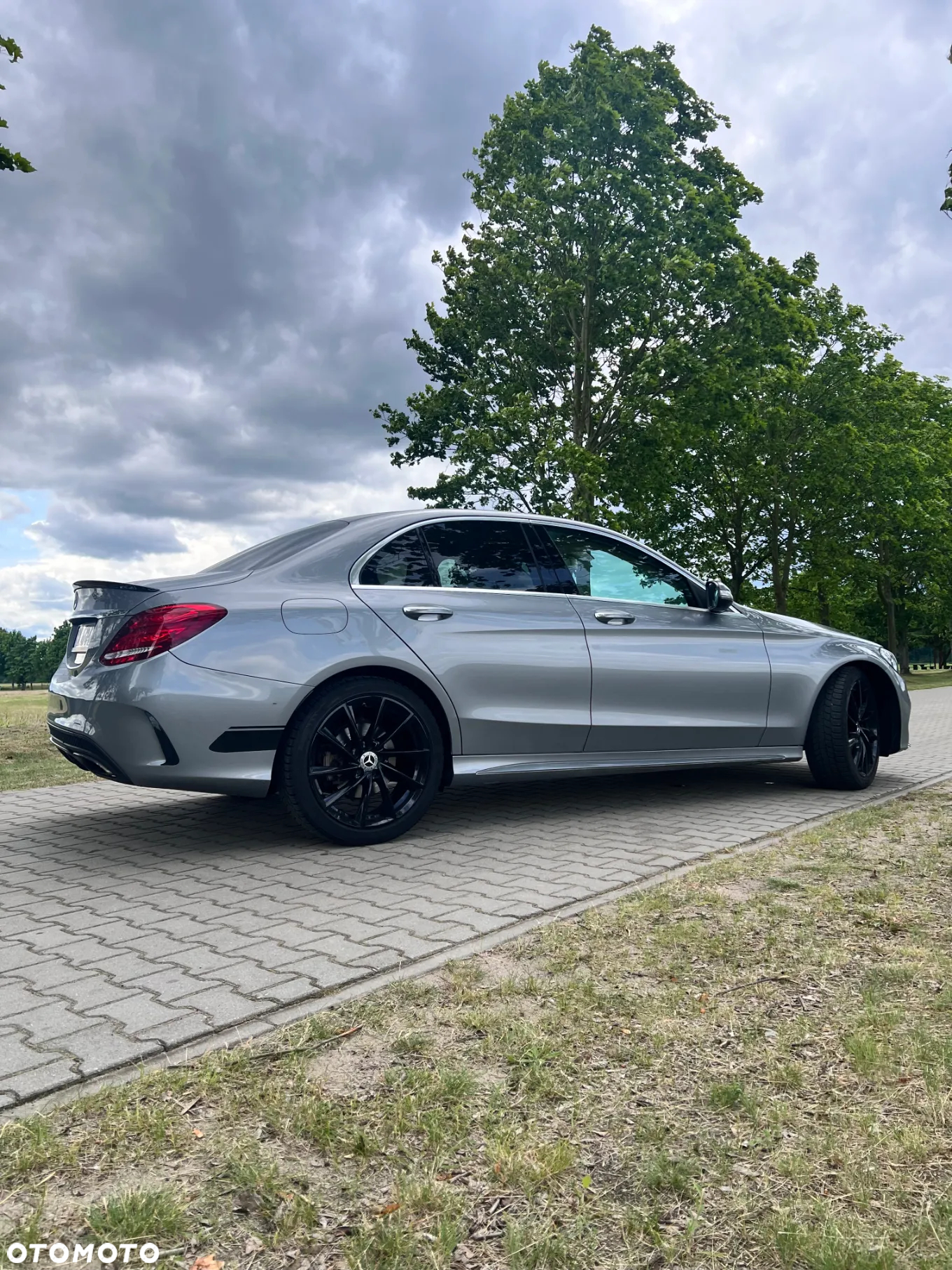 Mercedes-Benz Klasa C 300 7G-TRONIC - 4
